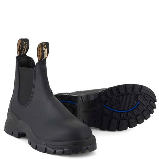 Blundstone  2240 Black Leather (Lug Boots)