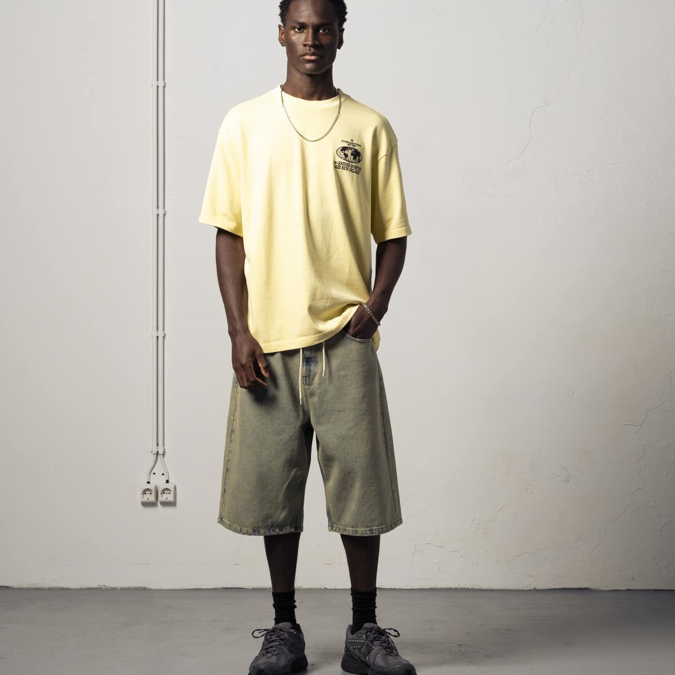 Goodies Sportive Radio Station Tee Yellow