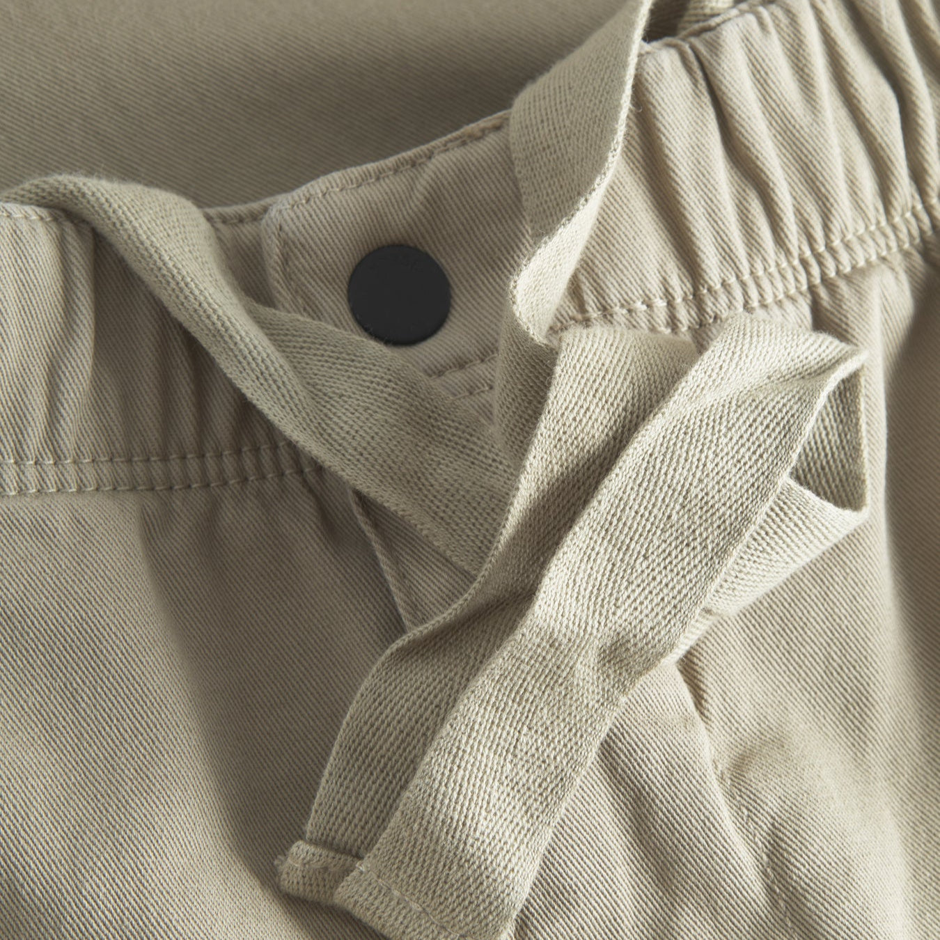 Norse Projects Ezra Relaxed Organic Stretch Twill Short Moss Green