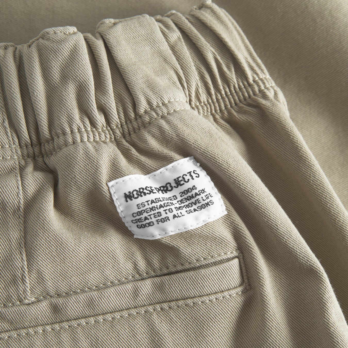 Norse Projects Ezra Relaxed Organic Stretch Twill Short Moss Green