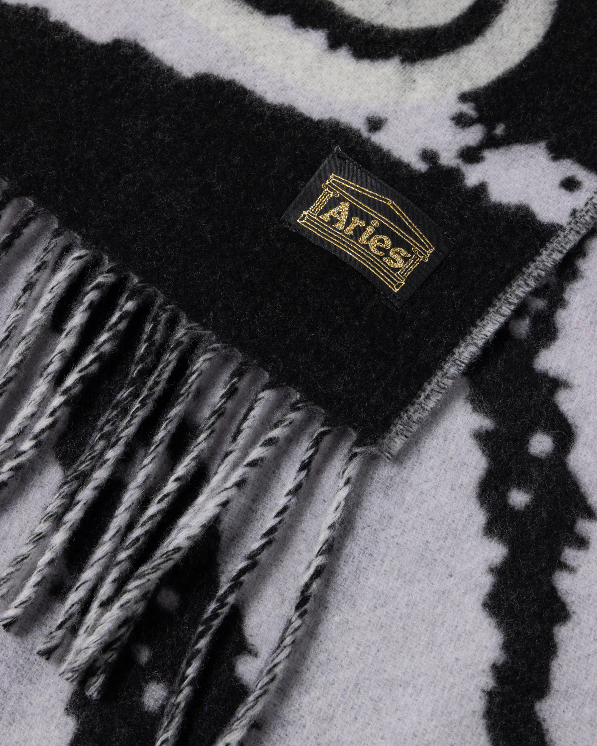 Aries Column Zebra Wool Scarf White