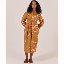 Load image into Gallery viewer, Sideline Finn Dress Toffee Print
