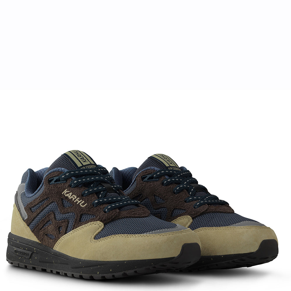 Karhu Legacy 96 Pale Olive Green / Chocolate Torte