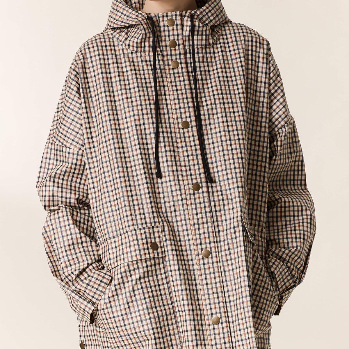 Leon & Harper Vannah Crx Poncho Ecru