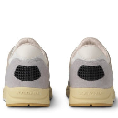 Karhu Aria 95 Lunar Rock / Foggy Dew