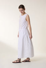 Load image into Gallery viewer, Leon &amp; Harper River TC129 Brd + White Sleeveless Dress
