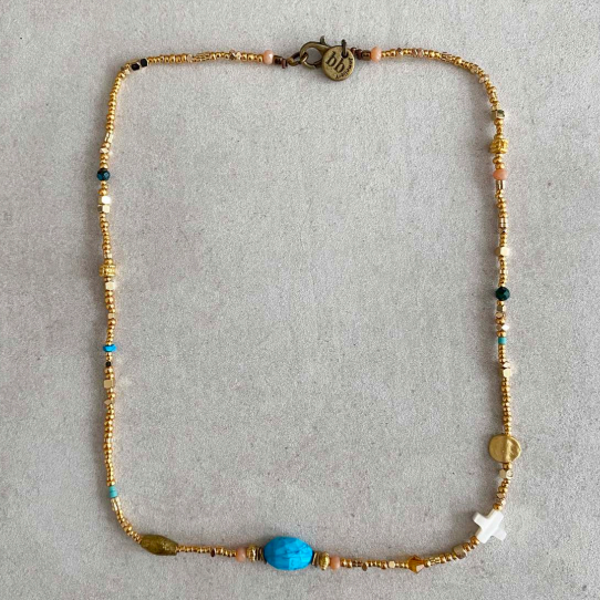 Blythe-B Necklace Howlite Bead Mixed with gold Plated Beads and Mother of Pearl