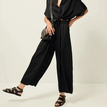 Load image into Gallery viewer, Sessun Isla night Trousers Black
