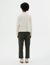 Load image into Gallery viewer, MHL W&#39; Cropped Raglan Shirt  Natural
