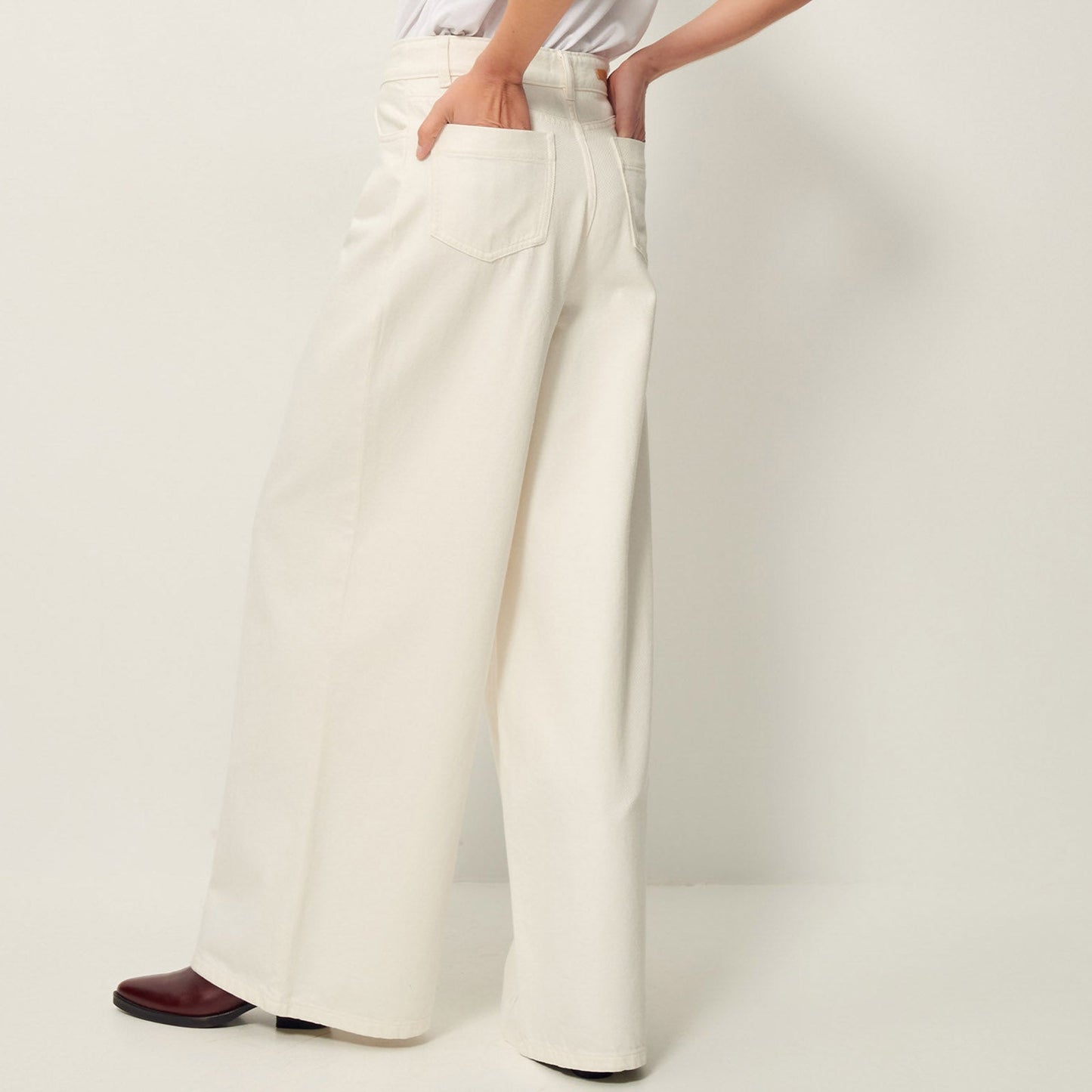 Sessun Dalt 5 Pocket Jean White