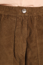 Load image into Gallery viewer, L.F.Markey Beckett Cropped Trousers Olive
