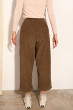 Load image into Gallery viewer, L.F.Markey Beckett Cropped Trousers Olive
