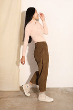 Load image into Gallery viewer, L.F.Markey Beckett Cropped Trousers Olive
