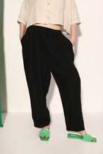 Load image into Gallery viewer, L.F.Markey Hareem Trouser Black
