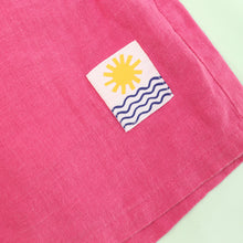 Load image into Gallery viewer, L.F.Markey Basic Linen Shorts Fuchsia
