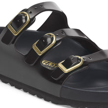 Load image into Gallery viewer, Birkenstock Florida Fresh Patent  Leather High Shine Black
