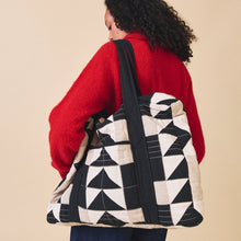 Load image into Gallery viewer, Sideline Nancy Bag Patchwork

