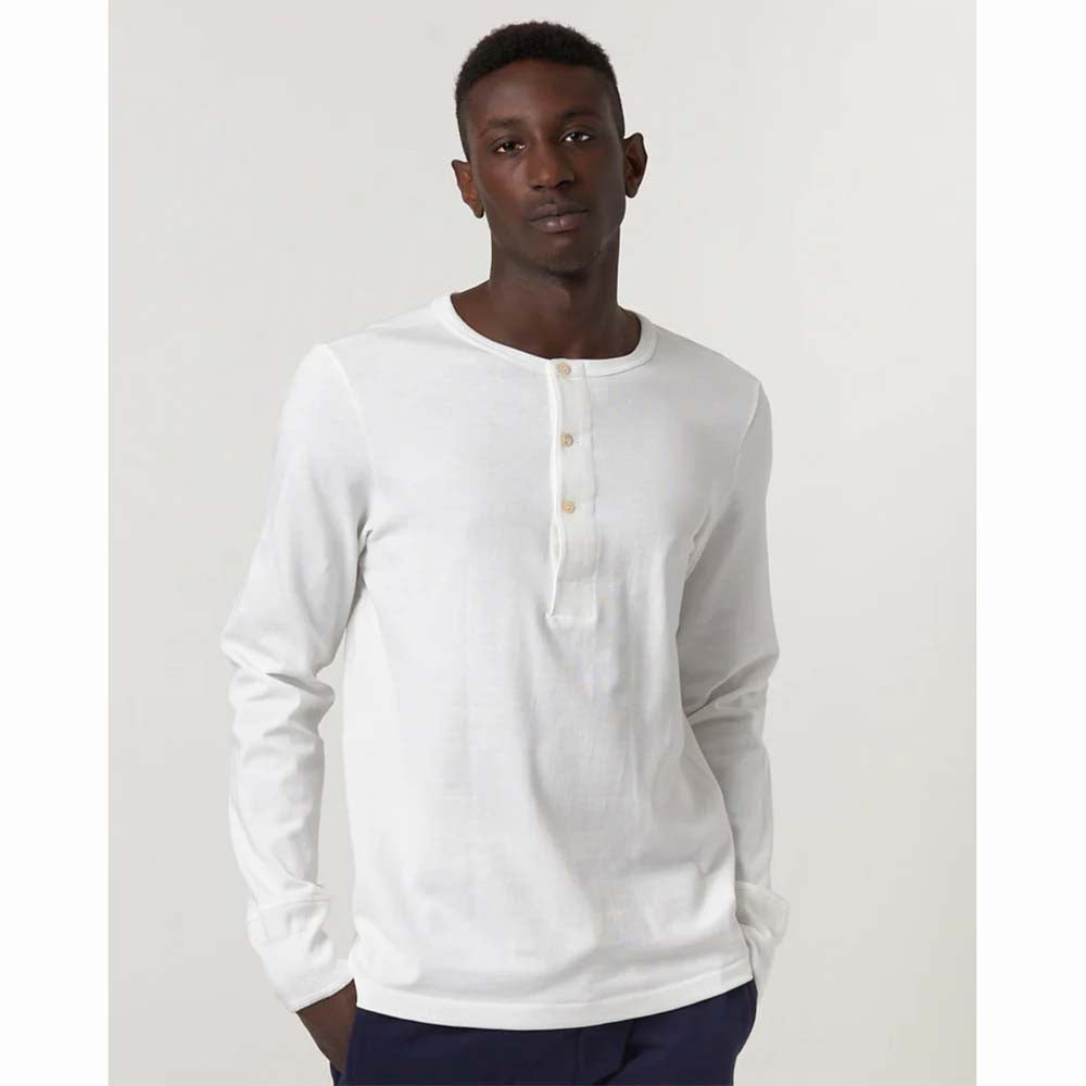 Merz b. Schwanen 206 LS Henley White