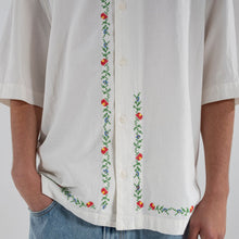 Load image into Gallery viewer, Goodies Sportive Chardonnay Flower Shirt White
