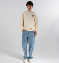 Load image into Gallery viewer, Goodies Sportive 550G Pegasus Crewneck Butter
