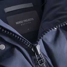 Load image into Gallery viewer, Norse Projects Rokkvi 7.0 Gore Tex Dark Navy
