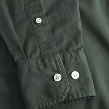 Load image into Gallery viewer, Norse Projects Algot Twill Shirt Black Olive
