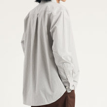 Load image into Gallery viewer, Norse Projects Ole Oversize Poplin Check Shirt Oatmeal
