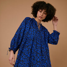 Load image into Gallery viewer, Sideline Astrid Dress Blue Print
