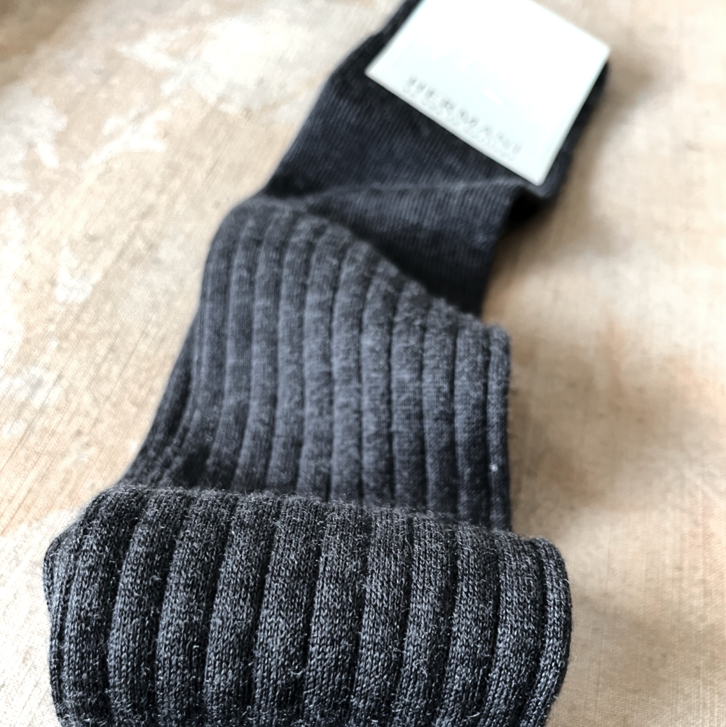 Hermani Cashmere-Silk Knee High D Grey