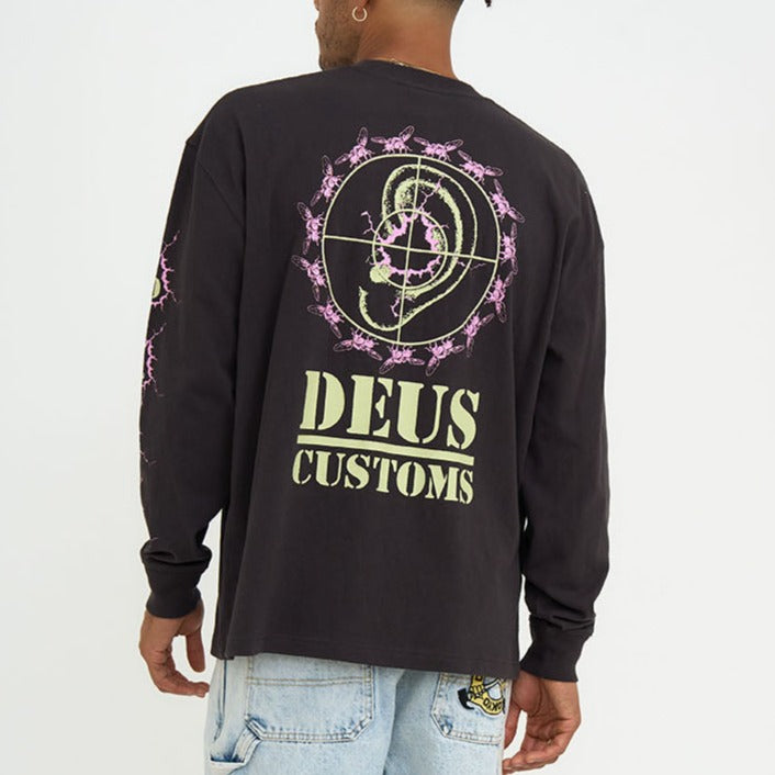 Deus Ex Machina Pub Nuisance LS T-Shirt
