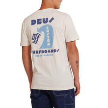 Load image into Gallery viewer, Deus Ex Machina Four Feet Tee Vintage White
