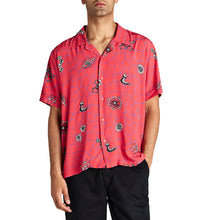 Load image into Gallery viewer, Deus Ex Machina Vibrant Virus Shirt Strawberry
