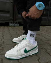 Load image into Gallery viewer, Supa Dupa Boombox Socks White
