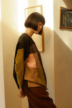 Load image into Gallery viewer, L.F.Markey Aldon Top Rubik Patchwork
