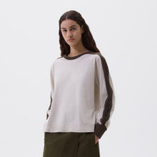 Load image into Gallery viewer, MHL W&#39; Training Top Dry Cotton Off White /  Khaki
