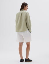 Load image into Gallery viewer, MHL W&#39; Simple Shirt Lightweight Cotton Pale Green
