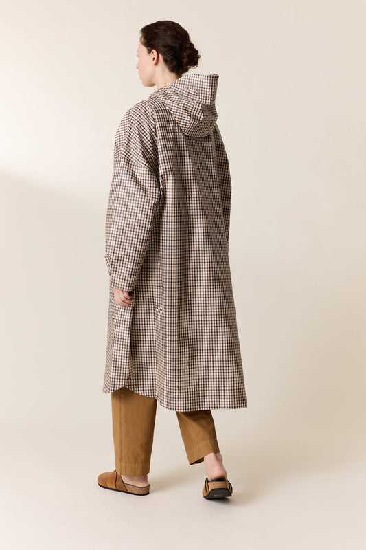 Leon & Harper Vannah Crx Poncho Ecru