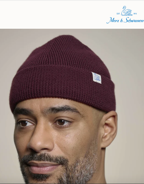 Merz b. Schwanen 05 Watch Cap Burgundy