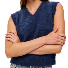 Load image into Gallery viewer, Rails Talli Vest Navy
