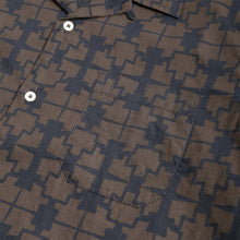 Load image into Gallery viewer, Universal Works Road Shirt Mitla Print Navy
