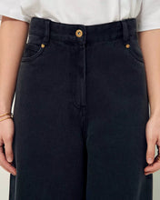 Load image into Gallery viewer, Sessun Dalt 5 Pocket Jean Black
