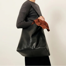Load image into Gallery viewer, Sessun Vita mia Bag Black
