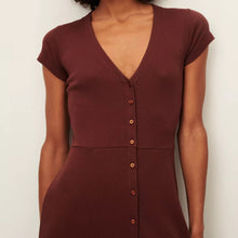 Load image into Gallery viewer, Sessun Nea Buttoned Mid Length Dress Burgundy
