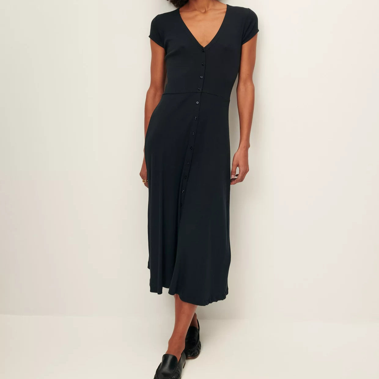 Sessun Nea Buttoned Mid Length Dress Moonless