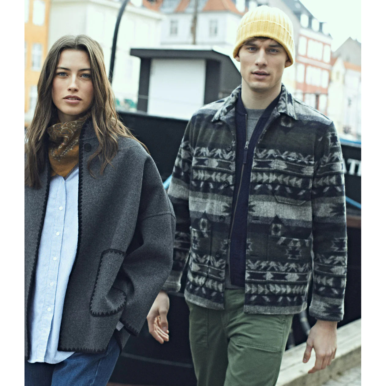 Hartford Perry Knitted Jacket Navy & Green