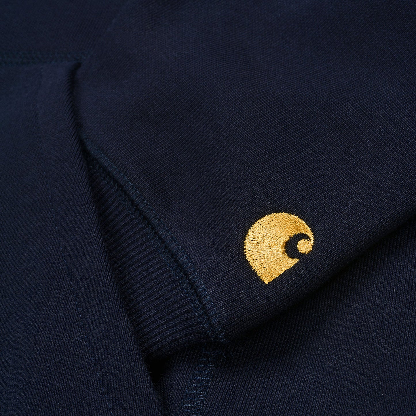 Carhartt WIP Hooded Chase Sweat Dark Navy / Gold