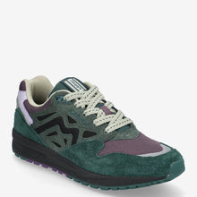 Load image into Gallery viewer, Karhu Legacy 96 Rain Forest / Plum Perfect
