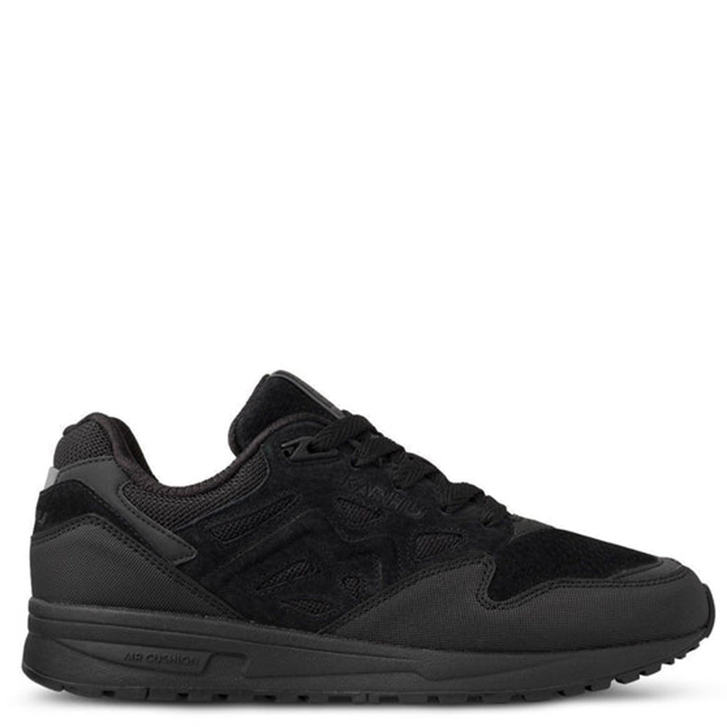 Karhu Legacy 96-Jet Black/Jet Black