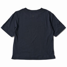 Load image into Gallery viewer, MHL W&#39; Simple T-Shirt Cotton Linen Jersey Navy
