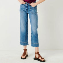 Load image into Gallery viewer, Sessun Seakey O Jeans Vintage Blue
